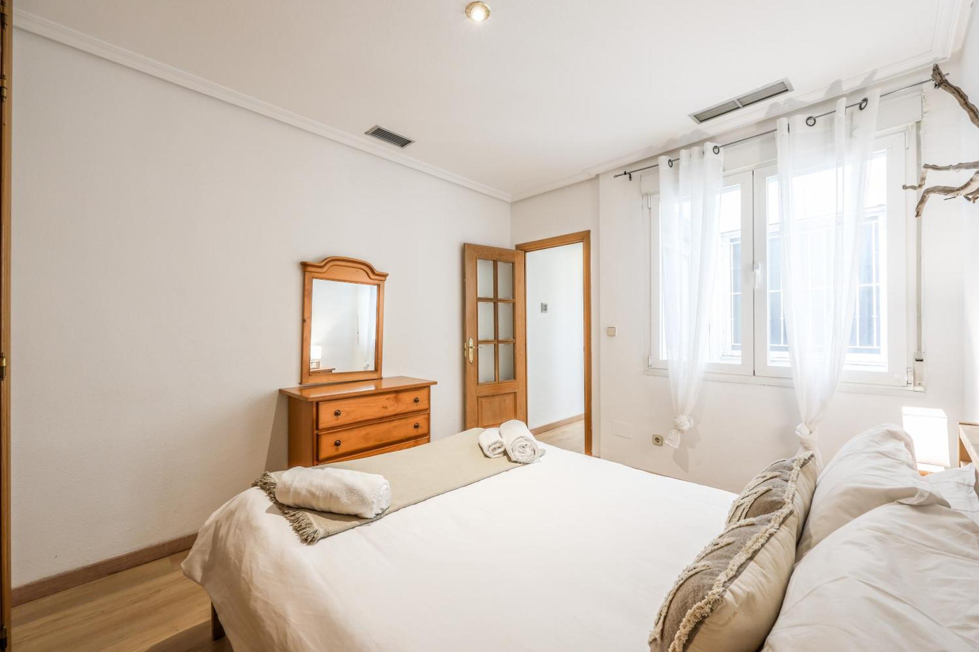 Top Gran Via Houses Madrid Exterior photo